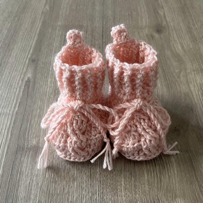 Lola Cabled Booties