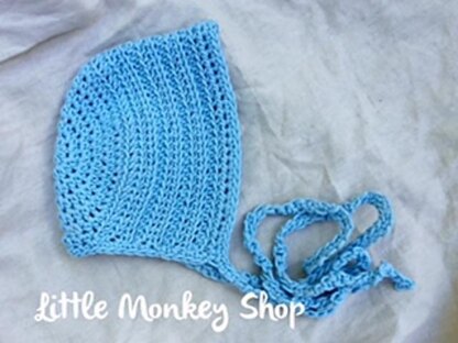 Ribbed Vintage Baby Bonnet