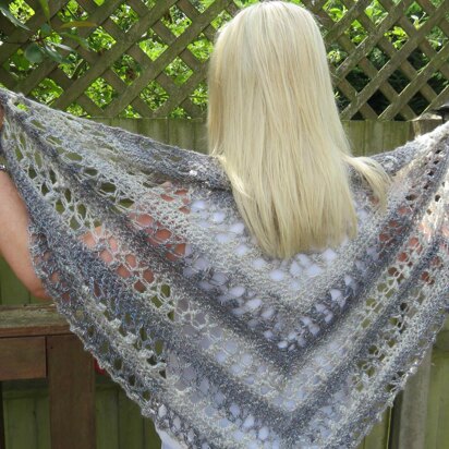 Ocean Kiss Summer Shawl