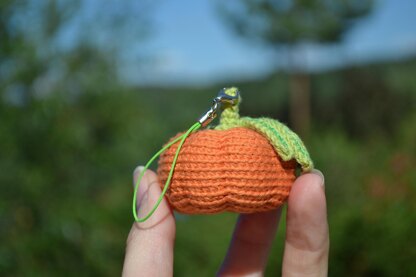 Amigurumi pumpkin toy