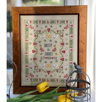 Historical Sampler Company Bee Wedding Sampler Cross Stitch Kit - 27cm x 21cm