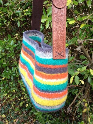 Tote Chic Felted Bag
