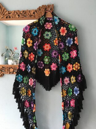 Happy Flower Shawl