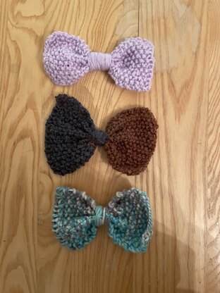 Seed Stitch Bow