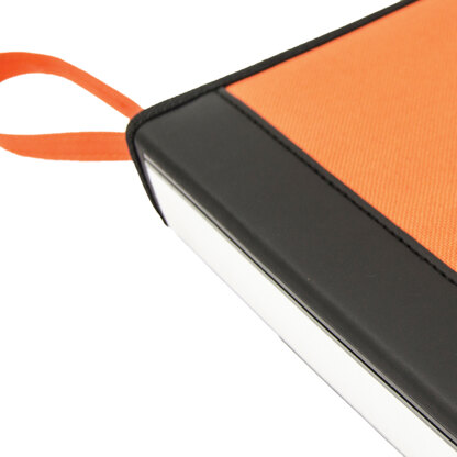 Tonic Studios Medium Ring Binder Die Case - Black & Orange