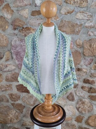 Tulip Center Triangle Shawl