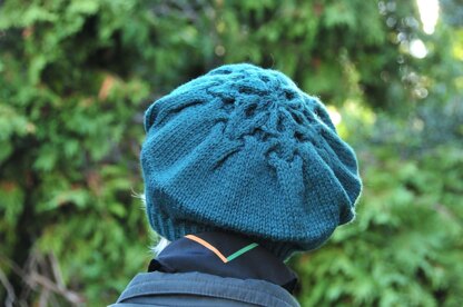 October Snow Beret