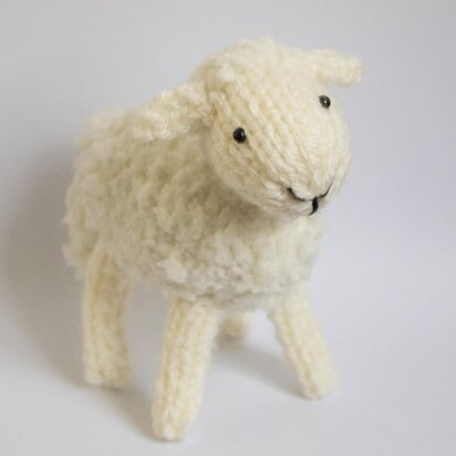Pretty Little Sheep - knitting pattern