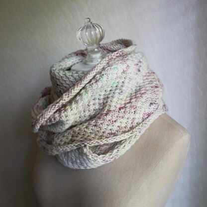 Phydelle Infinity Scarf / Cowl