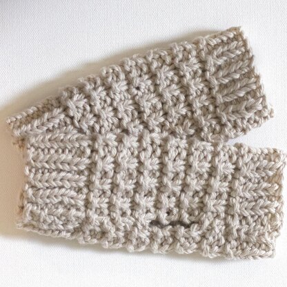 Easy Knitting Pattern Gloves Hat Scarf Set