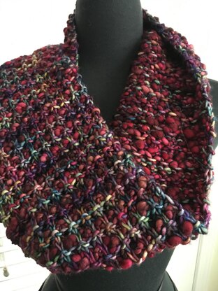 Galeana Cowl