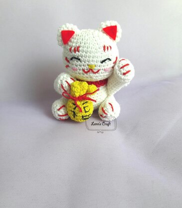 Maneki neko Lucky cat amigurumi crochet pattern