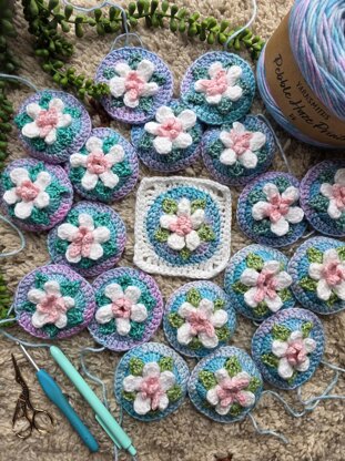 Soft Bundle of Blooms Baby Blanket