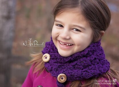 Simple Elegance Button Cowl Crochet Pattern 267