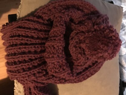 Rustic Ribbed Hat and Scarf