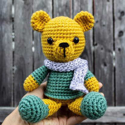 Timothy the little bear