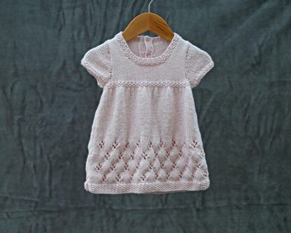 P121 Children's Dress