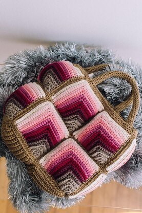 Blush Blizzard Puffer Purse