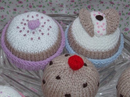 Butterfly cakes, fairy cakes and buns