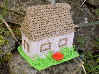 Crochet Amigurumi Toy House for Home Decor