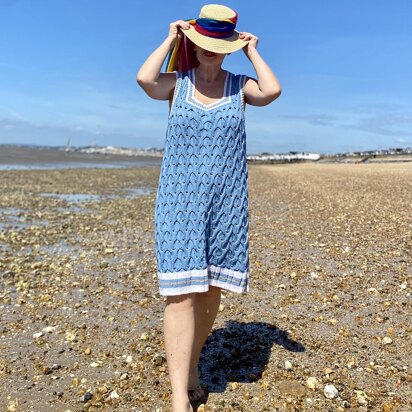 Holey Cables Tunic - knitting pattern