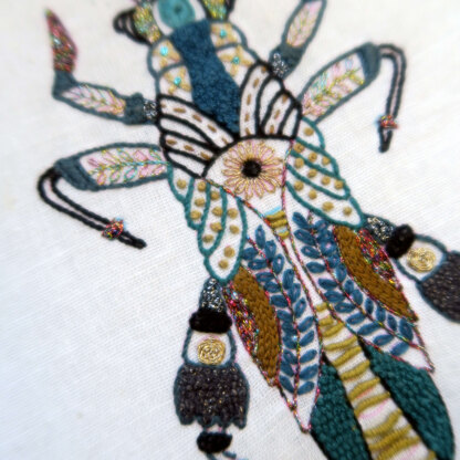 Un Chat Dans L'Aiguille Odilon the Cricket Printed Embroidery Kit