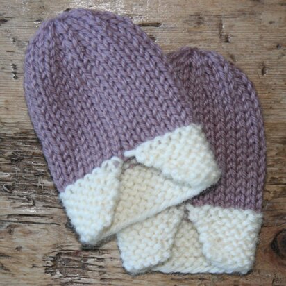 Bonny baby mittens - knitting pattern