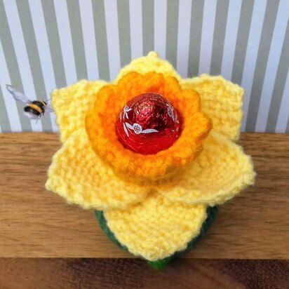 Daffodil - Chocolate Orange Cover & Easter Egg Cosy