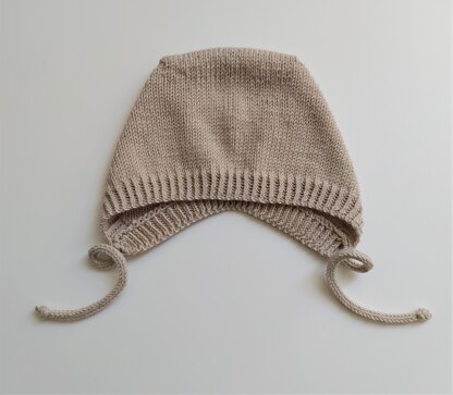 Ivory Baby Bonnet and Booties | 0-24 months