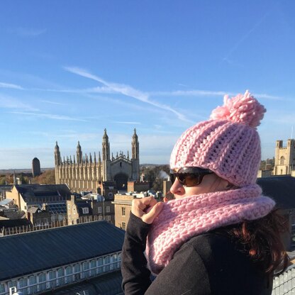 Off The Rails Infinity Scarf & Hat