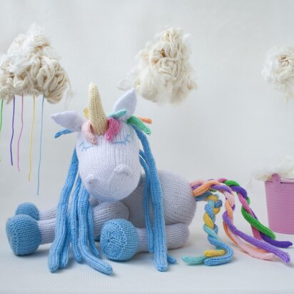 Rainbow unicorn - knitting pattern