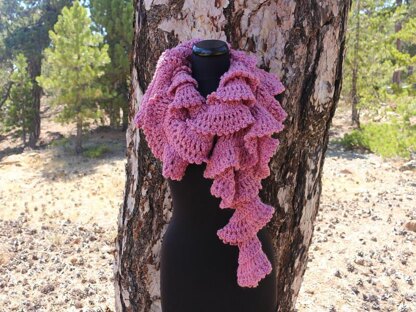 Chunky Crochet Ruffle Scarf