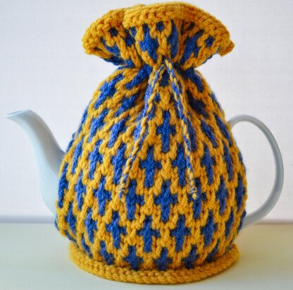 Medieval Cross 4 Cup Teapot Cosy Knitting Pattern