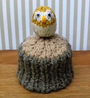 Woodland Owl Tree Stump - Chocolate Orange Cover