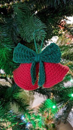 Christmas bells ornament easy crochet pattern