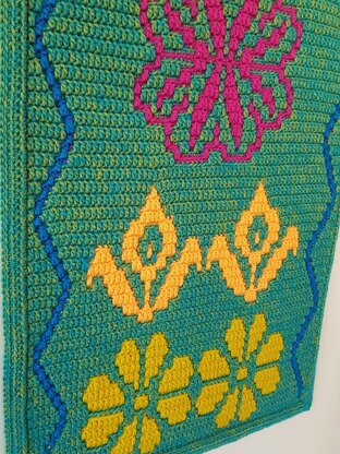 Naive Flowers Wall Hanging