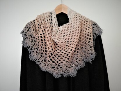 Phebe shawl