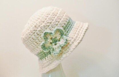 Chunky Brim Hat with Flower Girls. Ladies