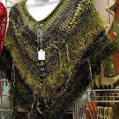 Elegant & Versatile PONCHO Pattern