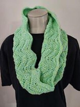 Crystal Waves Cowl