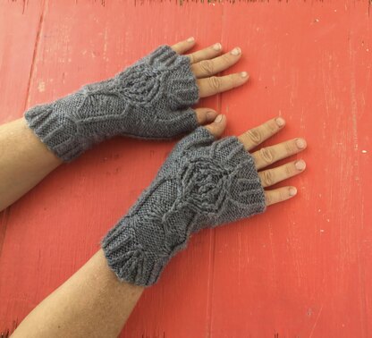 Spiderweb Fingerless Gloves