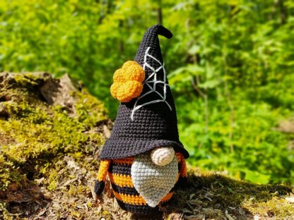 Halloween gnome (boy2)