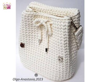 Bag and backpack with roses crochet Irish lace