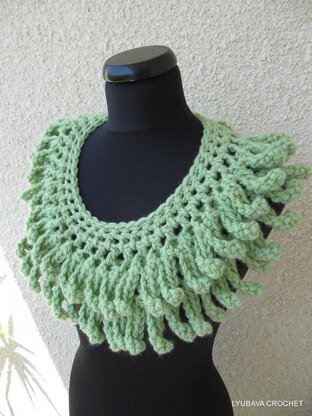 Crochet Scarf "Chunky Fringe"