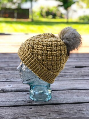 Diagonal Weave Slouch