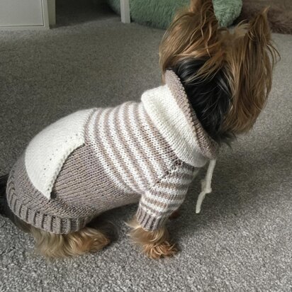 Oatmeal Sweater with Kangaroo Pocket for Dogs - knitting pattern