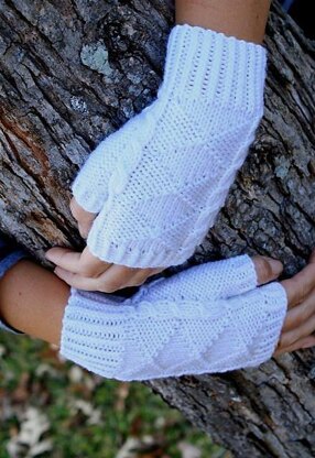 Spruce mittens / fingerless gloves