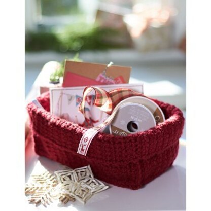 Stash Basket in Bernat Softee Chunky