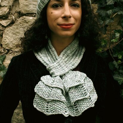 Tattered Neck Scarf