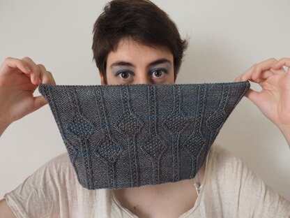 Pearl Drop Cowl